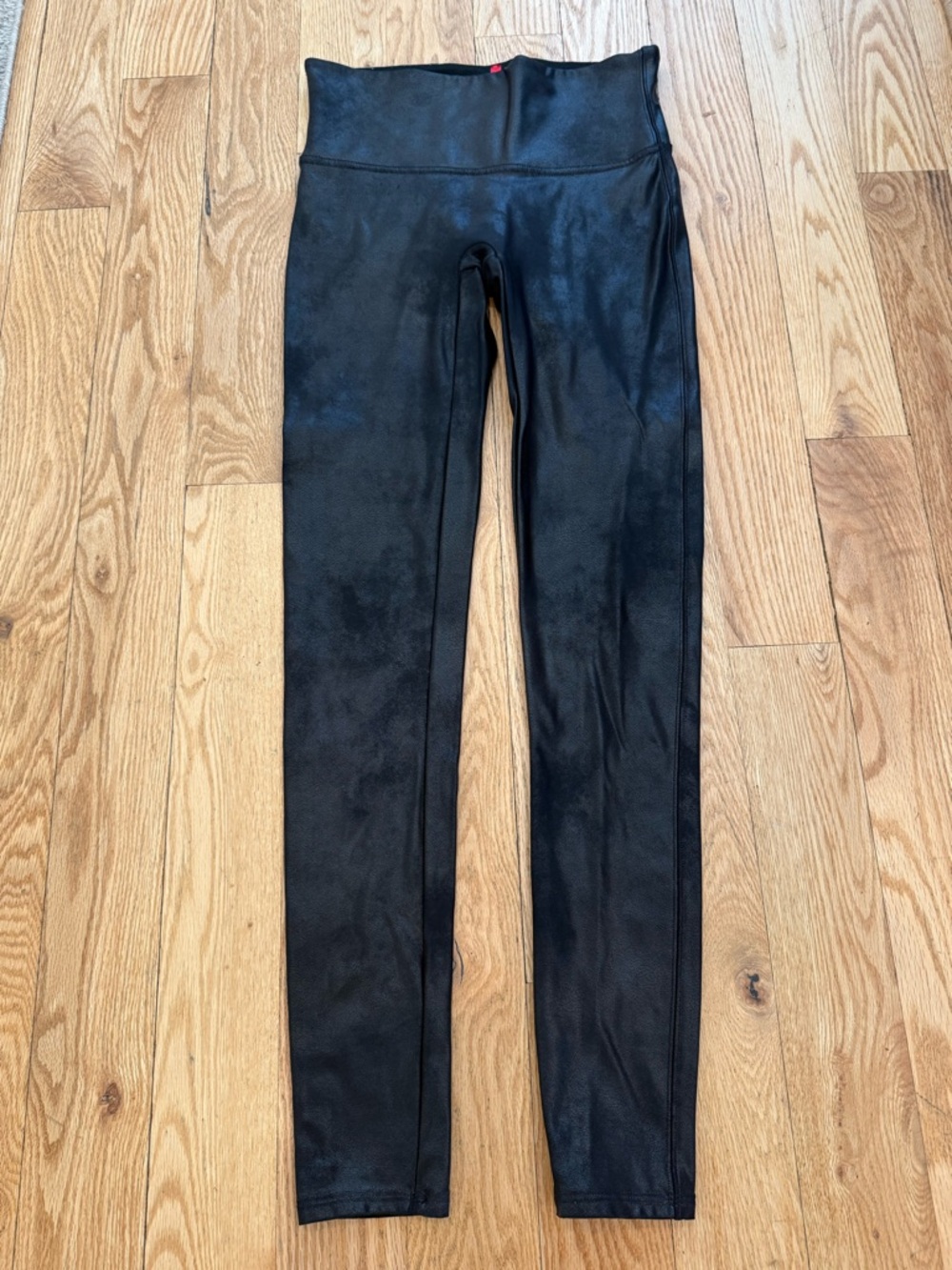 SPANXshape™ Faux Leather Leggings